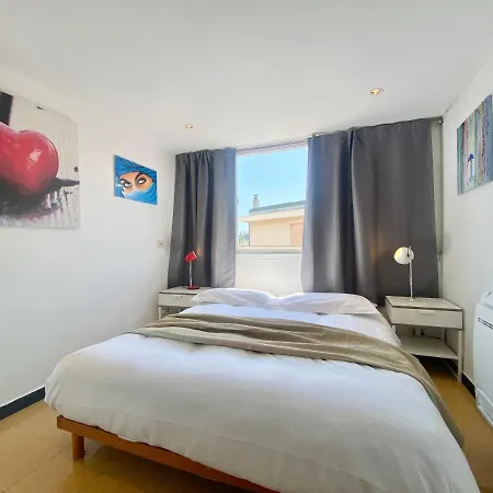 דירה Casaviva - With Terrace And Parking In ראפאלו