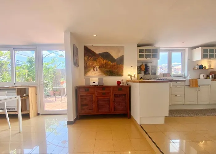 Apartment Casaviva - With Terrace And Parking In