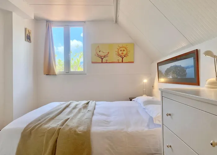 Casaviva - With Terrace And Parking In Apartment Rapallo